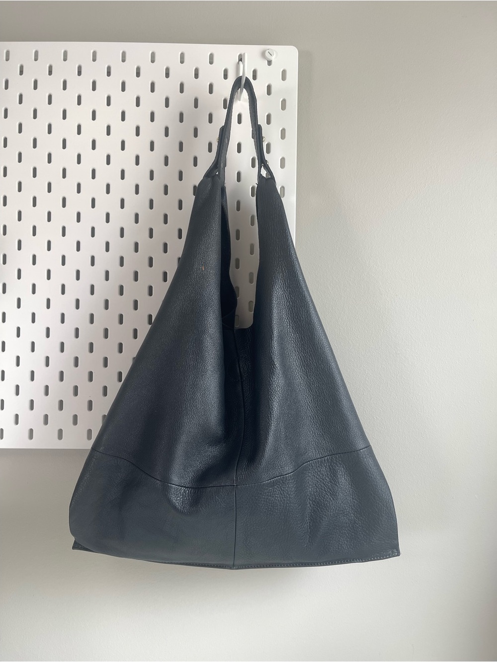 Large Black Leather Slouch Hobo Shoulder Bag